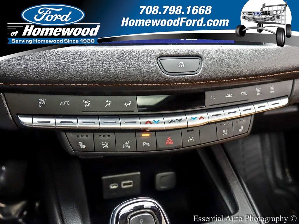 Used 2022 Cadillac XT4 Premium Luxury w/ Enhanced Visibility Package image 18