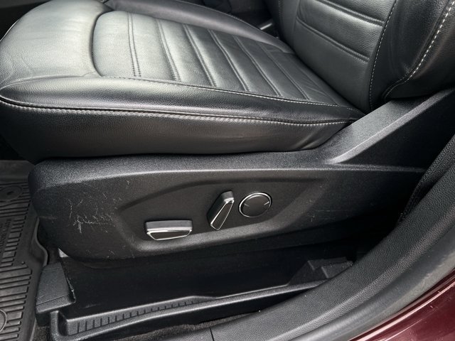 Certified 2017 Ford Edge SEL w/ Equipment Group 201A AWD/4WD image 13
