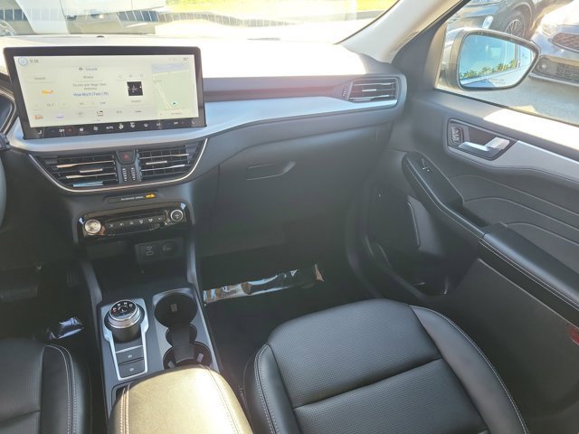 Certified 2023 Ford Escape Platinum image 22