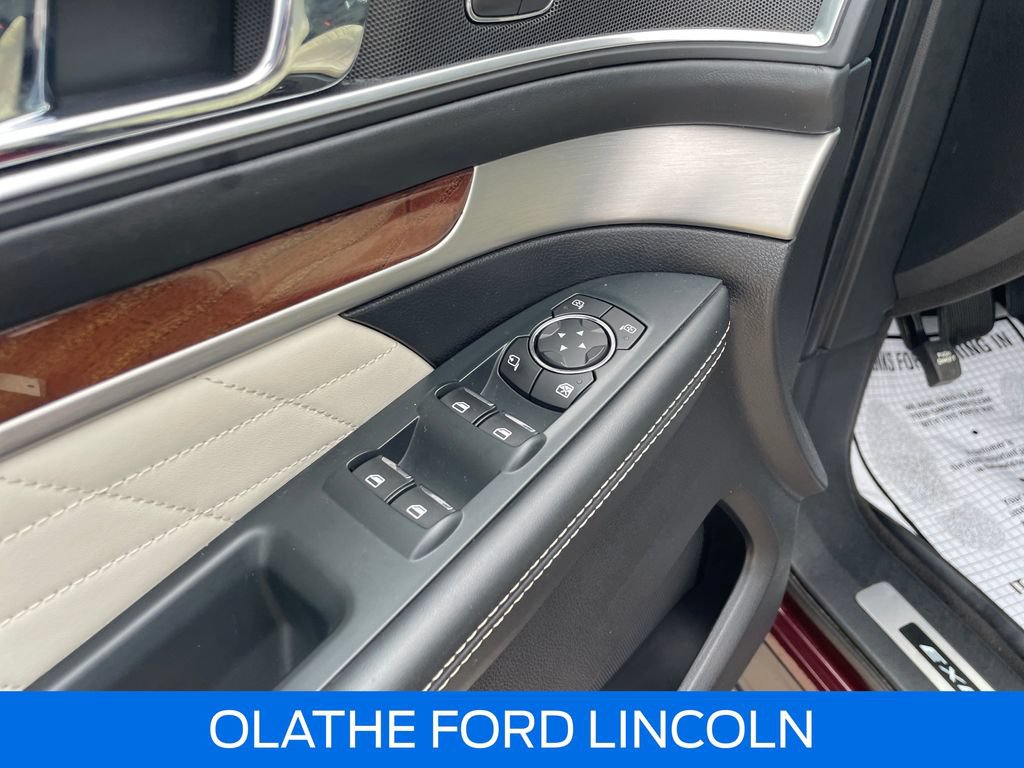 Certified 2018 Ford Explorer Platinum AWD/4WD image 14