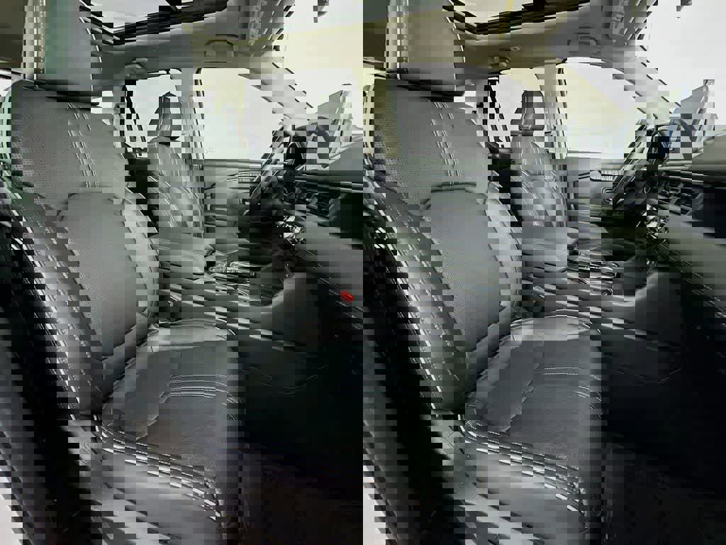 Used 2023 Honda Pilot Elite image 18