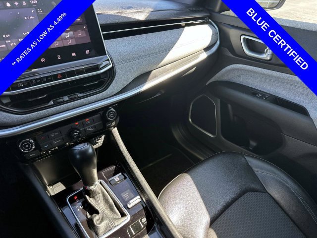 Used 2024 Jeep Compass Latitude AWD/4WD image 15