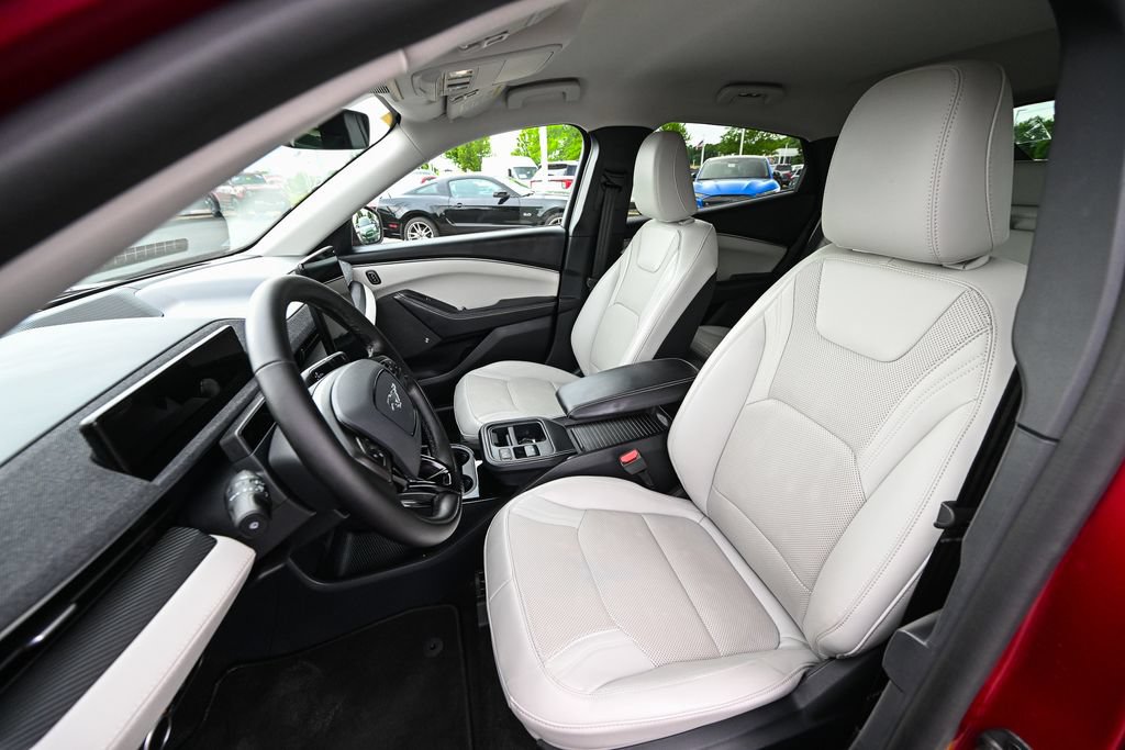 Certified 2025 Ford Mustang Mach-E Premium AWD/4WD image 19