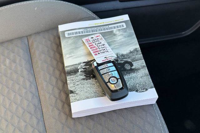 Certified 2022 Ford Escape SE w/ Convenience Package image 33