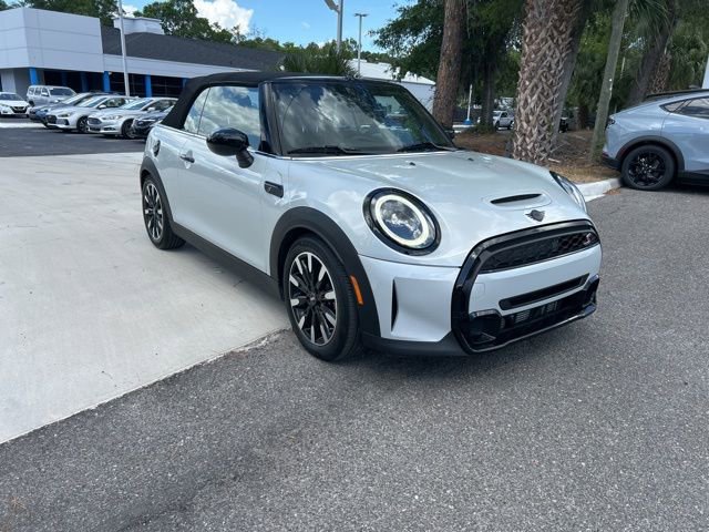 Used 2023 MINI Cooper S FWD image 2
