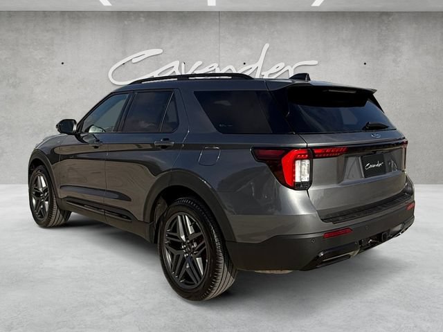 Certified 2025 Ford Explorer ST-Line w/ ST-Line Street Pack AWD/4WD image 15