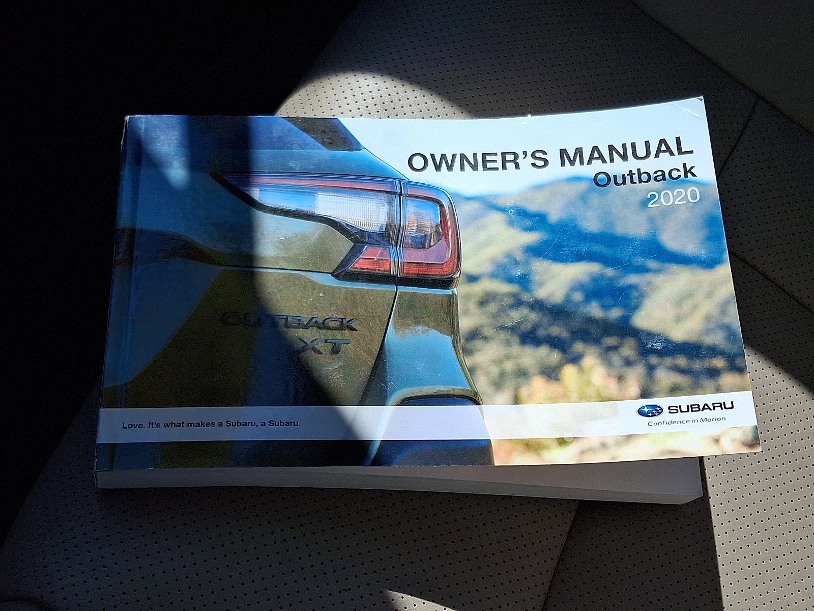 Used 2020 Subaru Outback Limited XT image 26