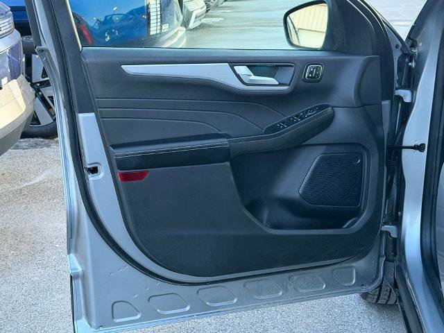 Certified 2024 Ford Escape Platinum AWD/4WD image 13