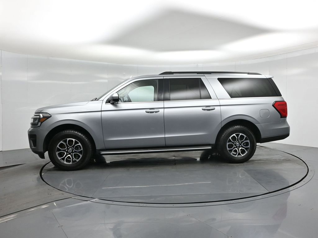 Certified 2023 Ford Expedition Max XLT image 23