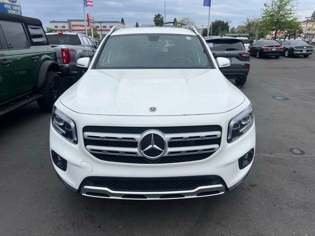 Used 2022 Mercedes-Benz GLB 250 4MATIC image 8