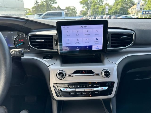 Certified 2023 Ford Explorer XLT w/ Equipment Group 202A AWD/4WD image 69