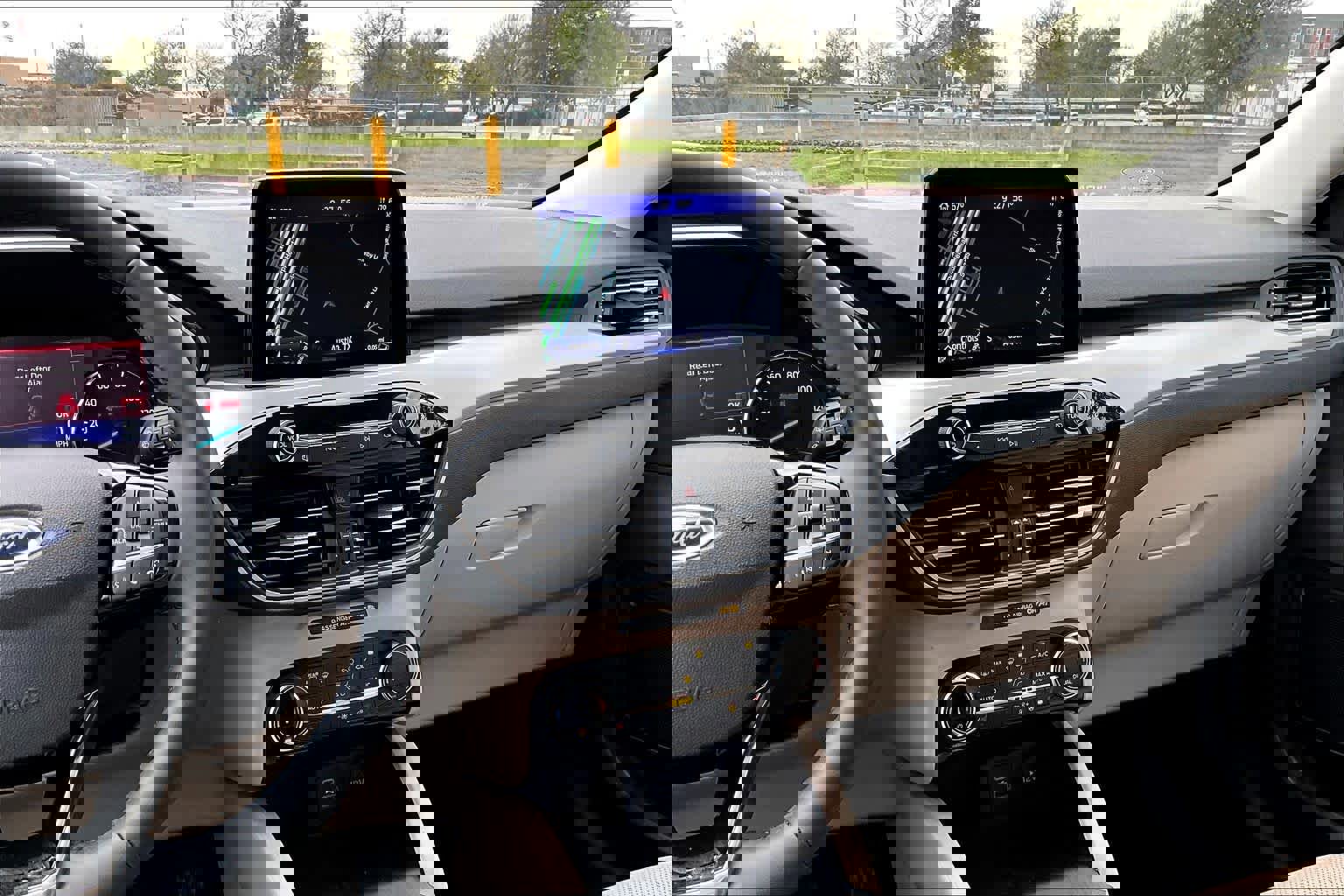 Certified 2022 Ford Escape SEL image 9