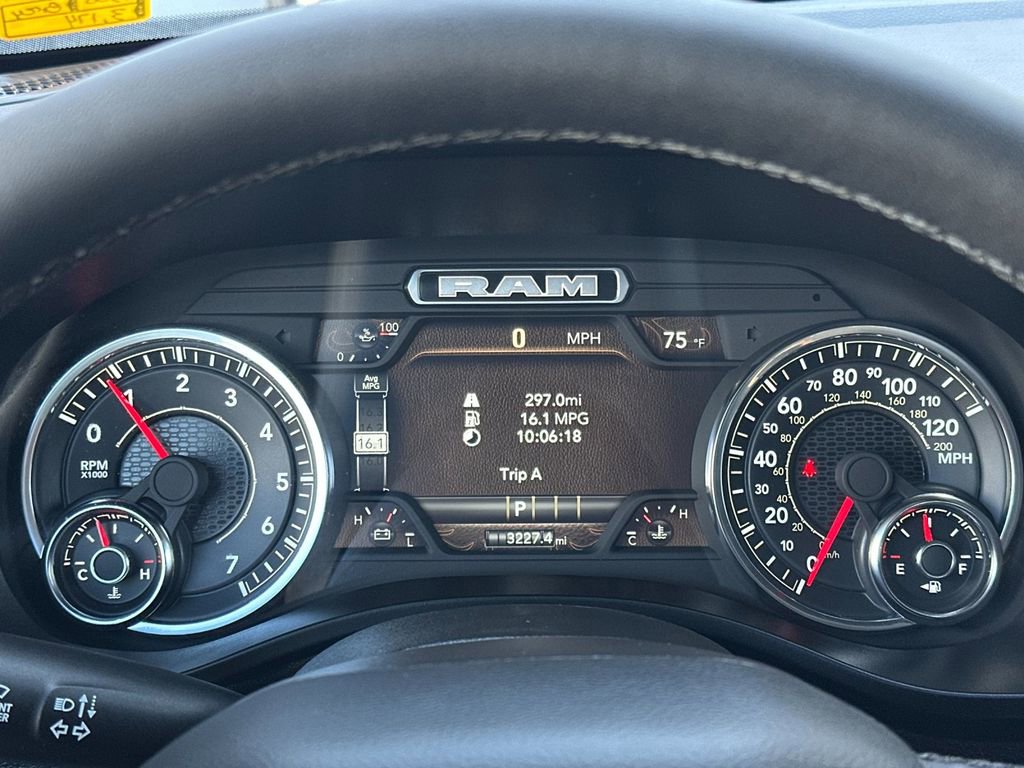 Used 2025 RAM 1500 Big Horn AWD/4WD image 22