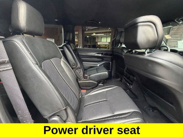 Used 2024 Jeep Wagoneer Series II AWD/4WD image 14