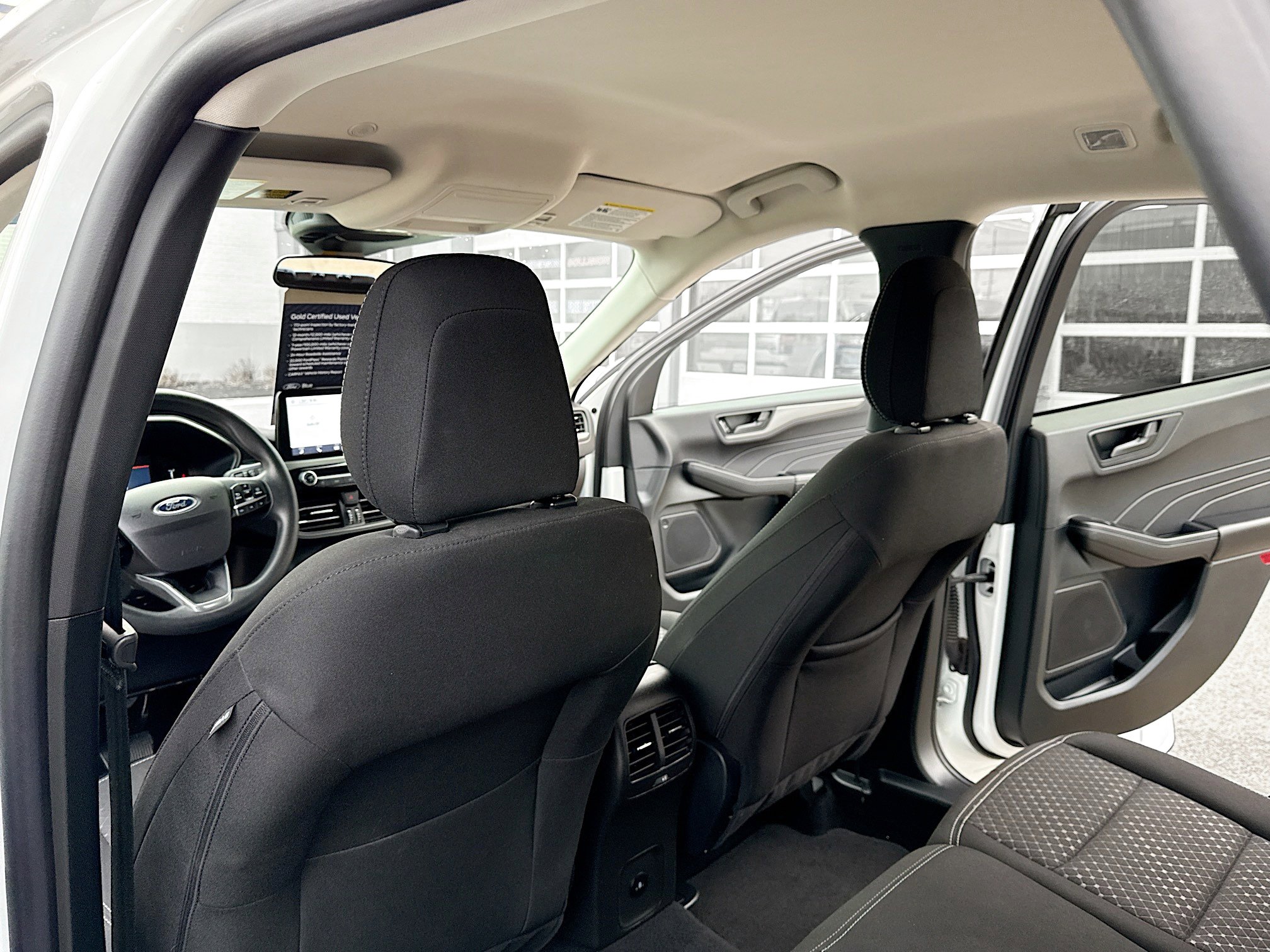 Certified 2025 Ford Escape Active image 6