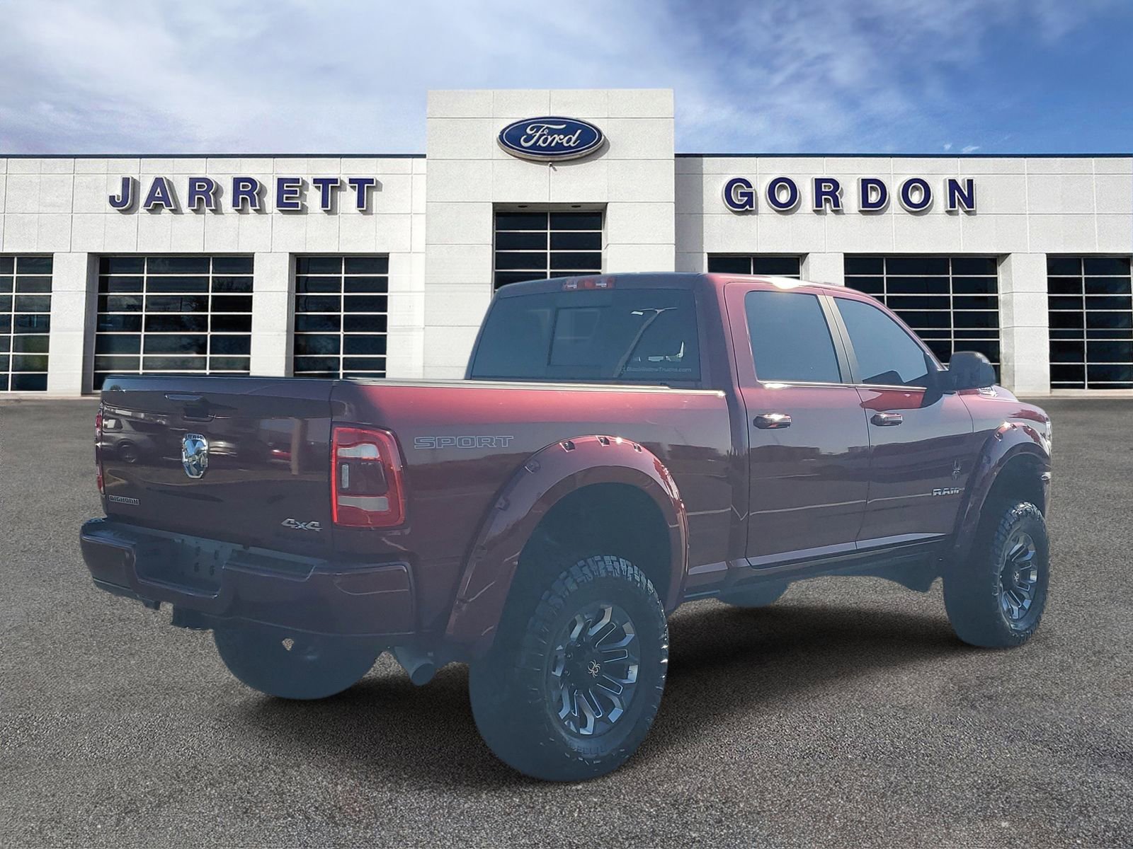 Used 2022 RAM 2500 Big Horn w/ Level C Equiment Group AWD/4WD image 4
