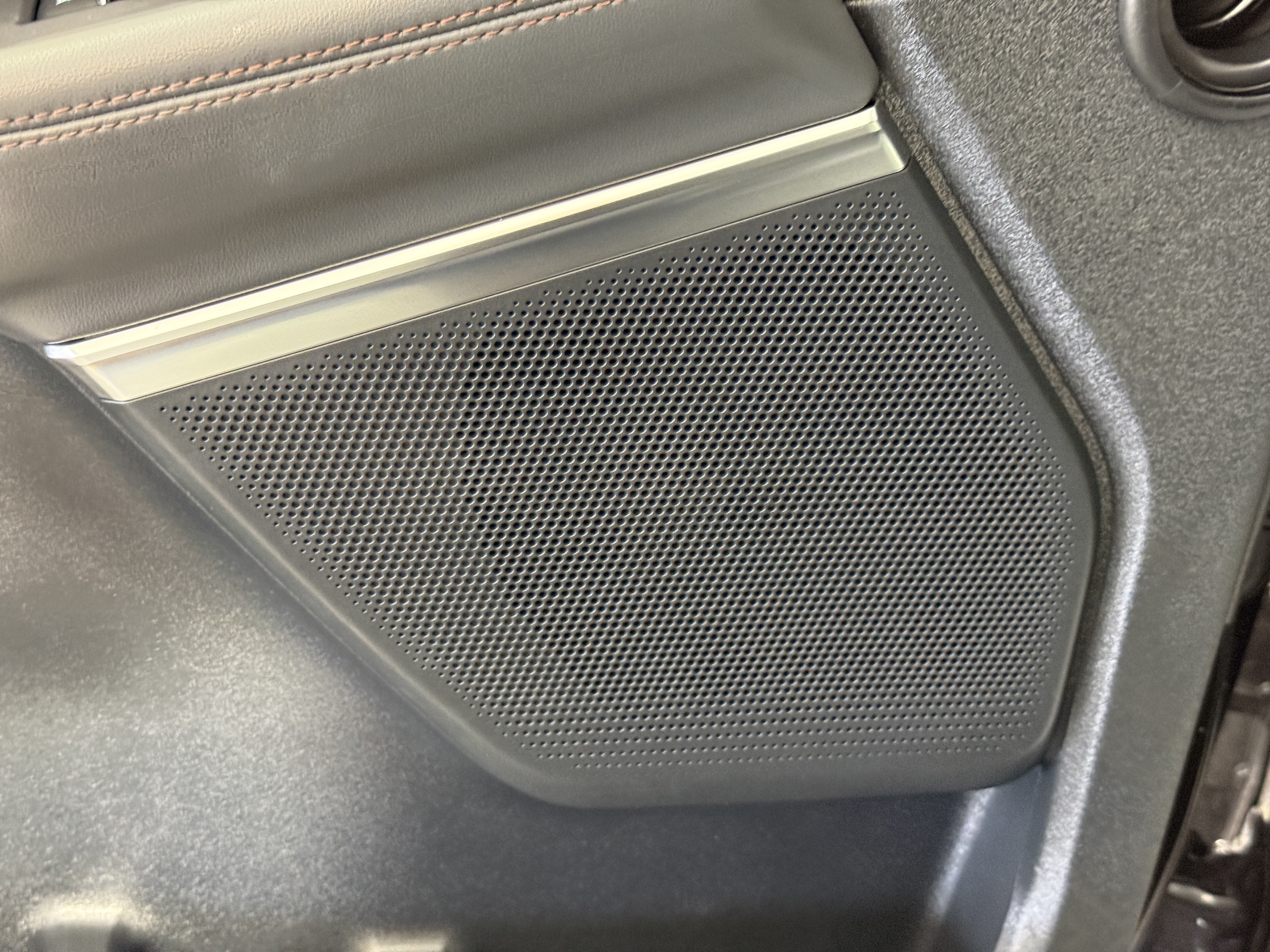 Certified 2025 Ford Expedition Active RWD image 17