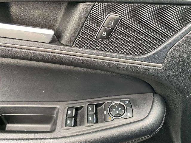 Certified 2023 Ford Edge SEL image 10