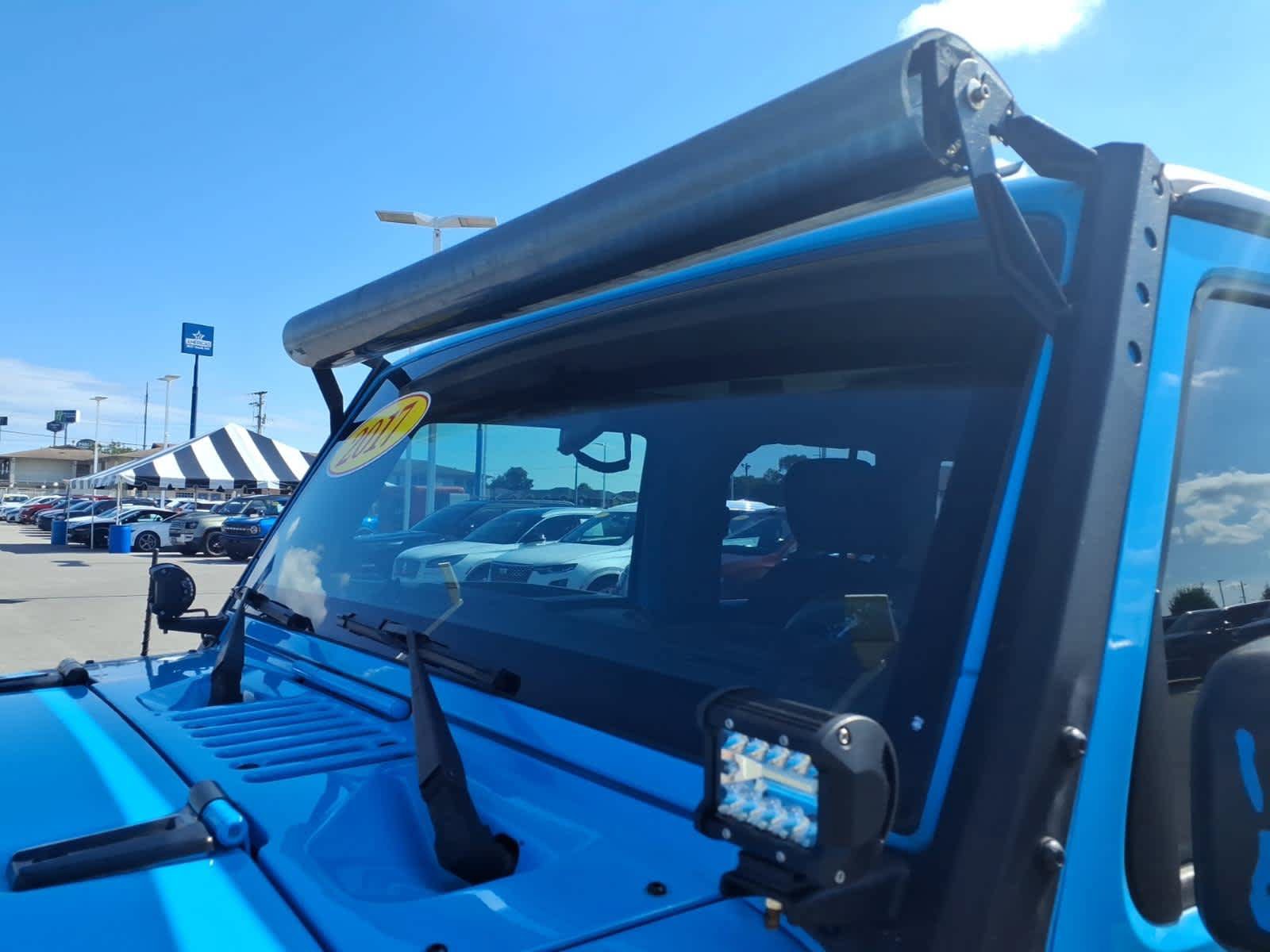 Used 2017 Jeep Wrangler Unlimited Sport AWD/4WD image 6