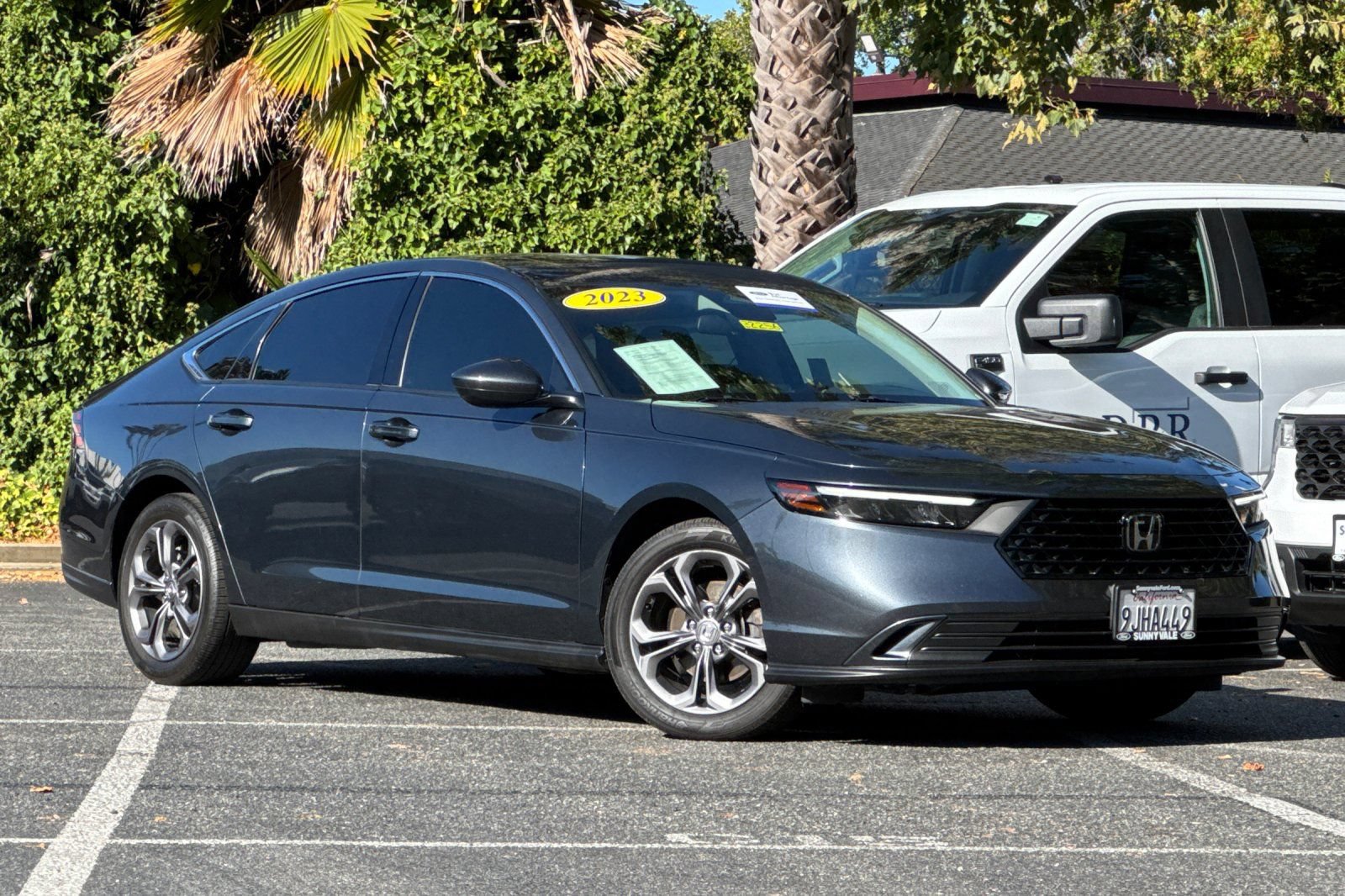 Used 2023 Honda Accord EX image 2