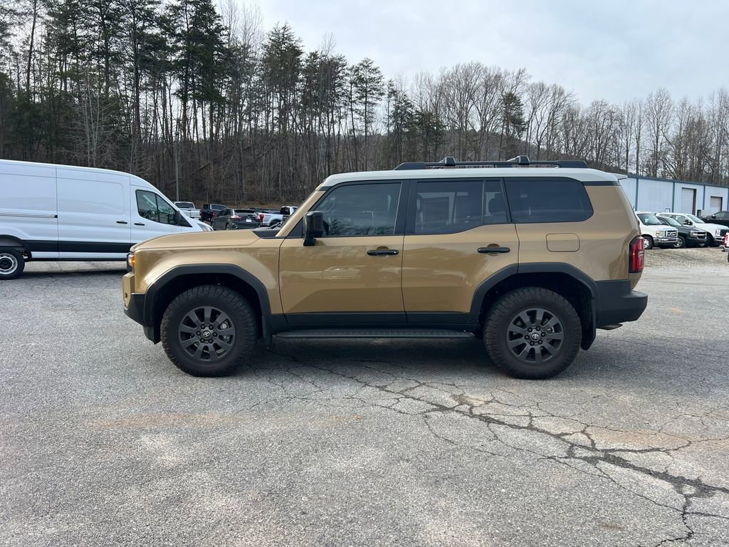 Used 2024 Toyota Land Cruiser image 6