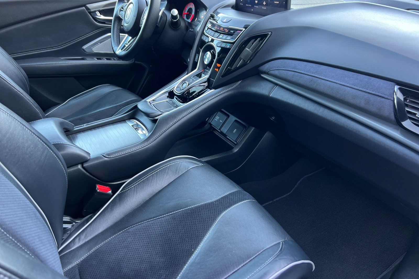 Used 2019 Acura RDX A-Spec image 17