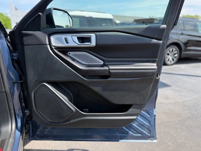 Certified 2020 Ford Explorer ST w/ Premium Technology Package AWD/4WD image 15