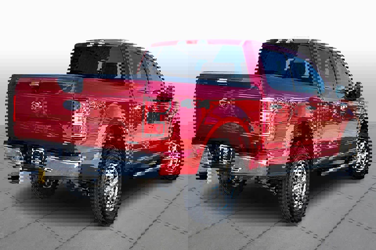 Certified 2020 Ford F150 XLT w/ Equipment Group 302A Luxury image 3