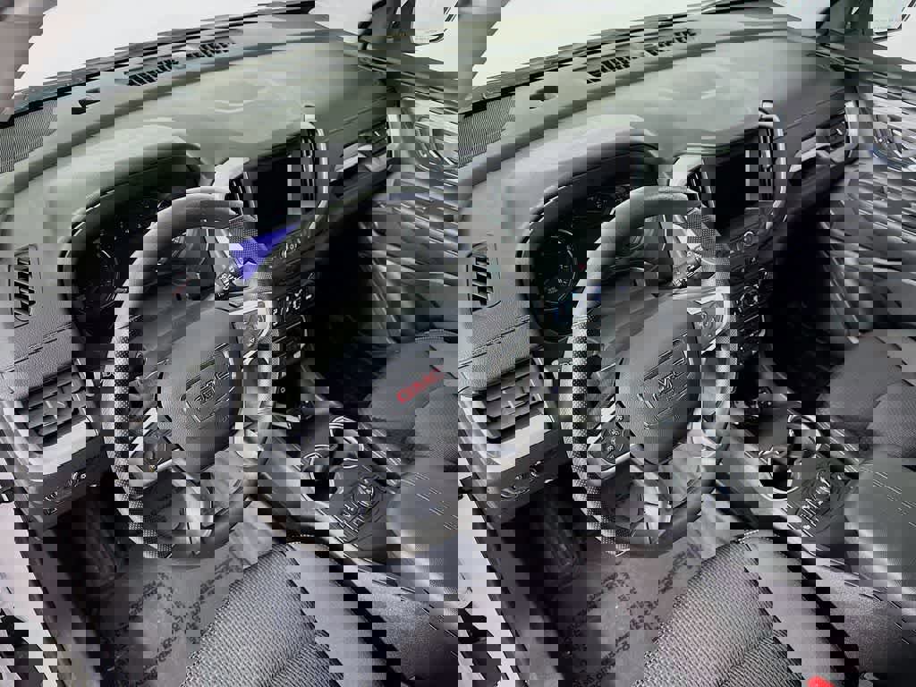 Used 2022 GMC Terrain SLE w/ Driver Convenience Package image 9