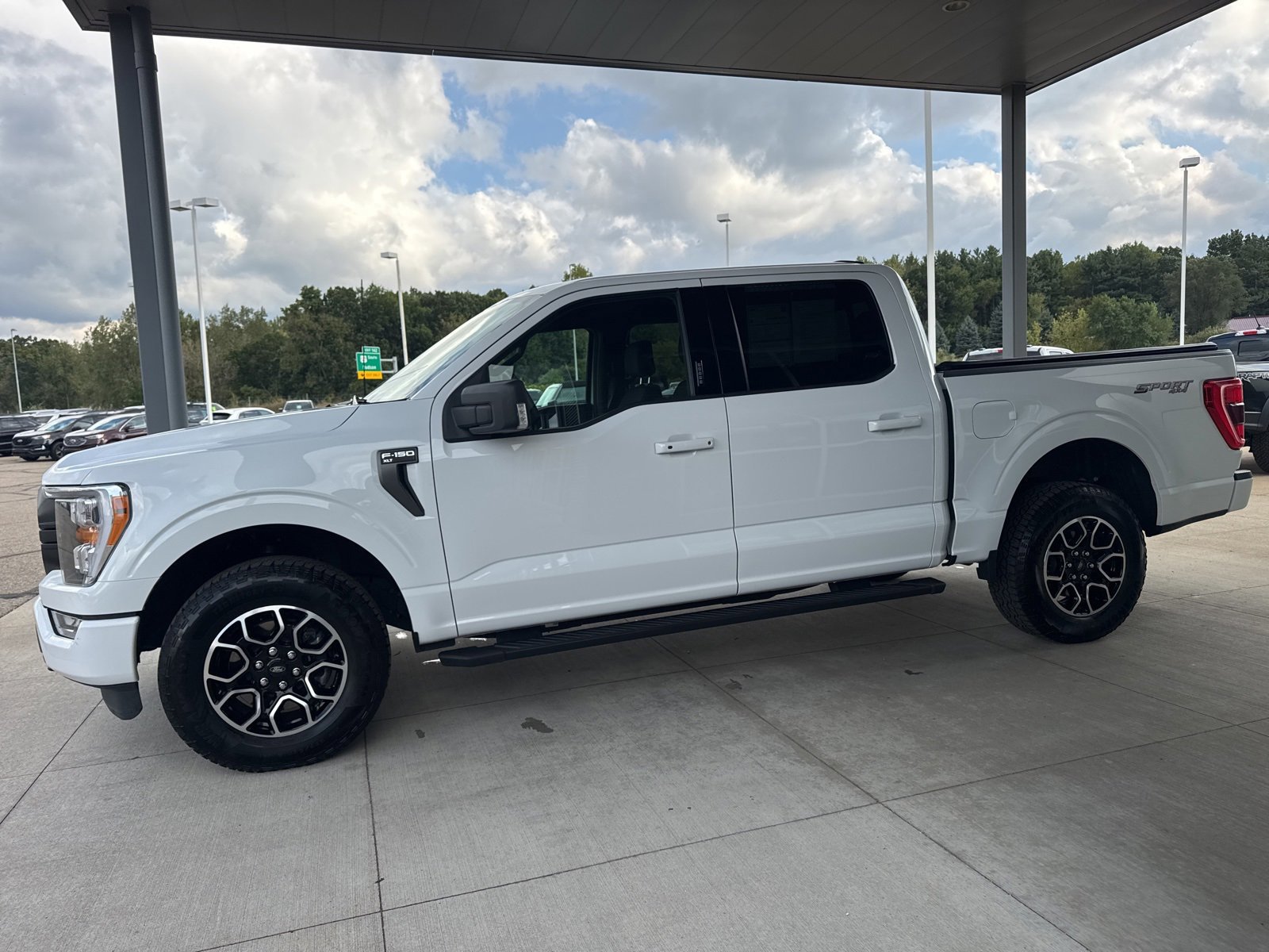 Certified 2023 Ford F150 XLT w/ Equipment Group 302A High image 7