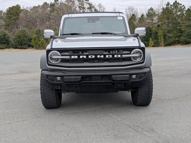 Certified 2023 Ford Bronco Outer Banks w/ Sasquatch Package AWD/4WD image 9