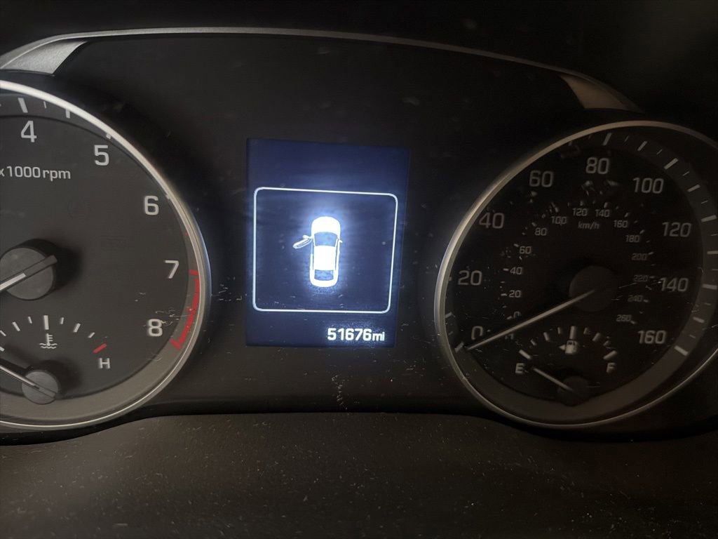 Used 2018 Hyundai Elantra Value Edition FWD image 3