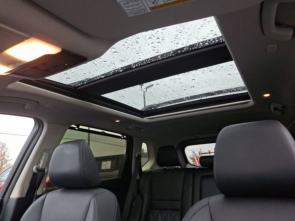 Used 2024 Nissan Rogue Platinum w/ Platinum Premium Package image 15