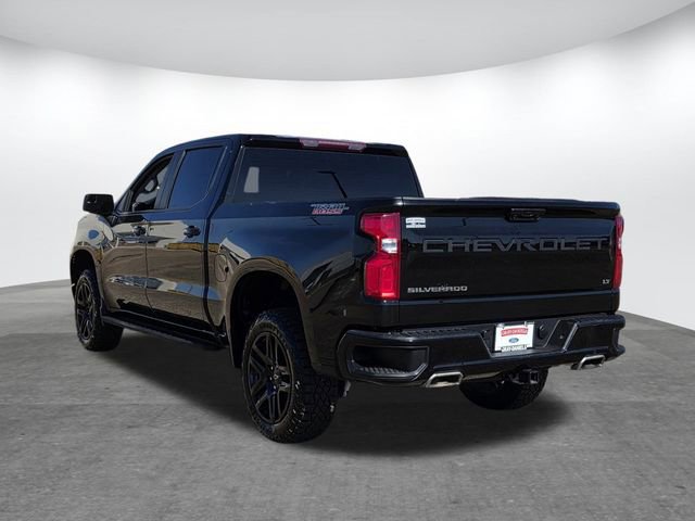 Used 2023 Chevrolet Silverado 1500 LT Trail Boss image 2
