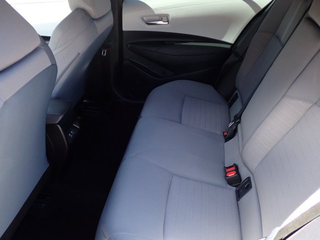 Used 2025 Toyota Corolla SE FWD image 8