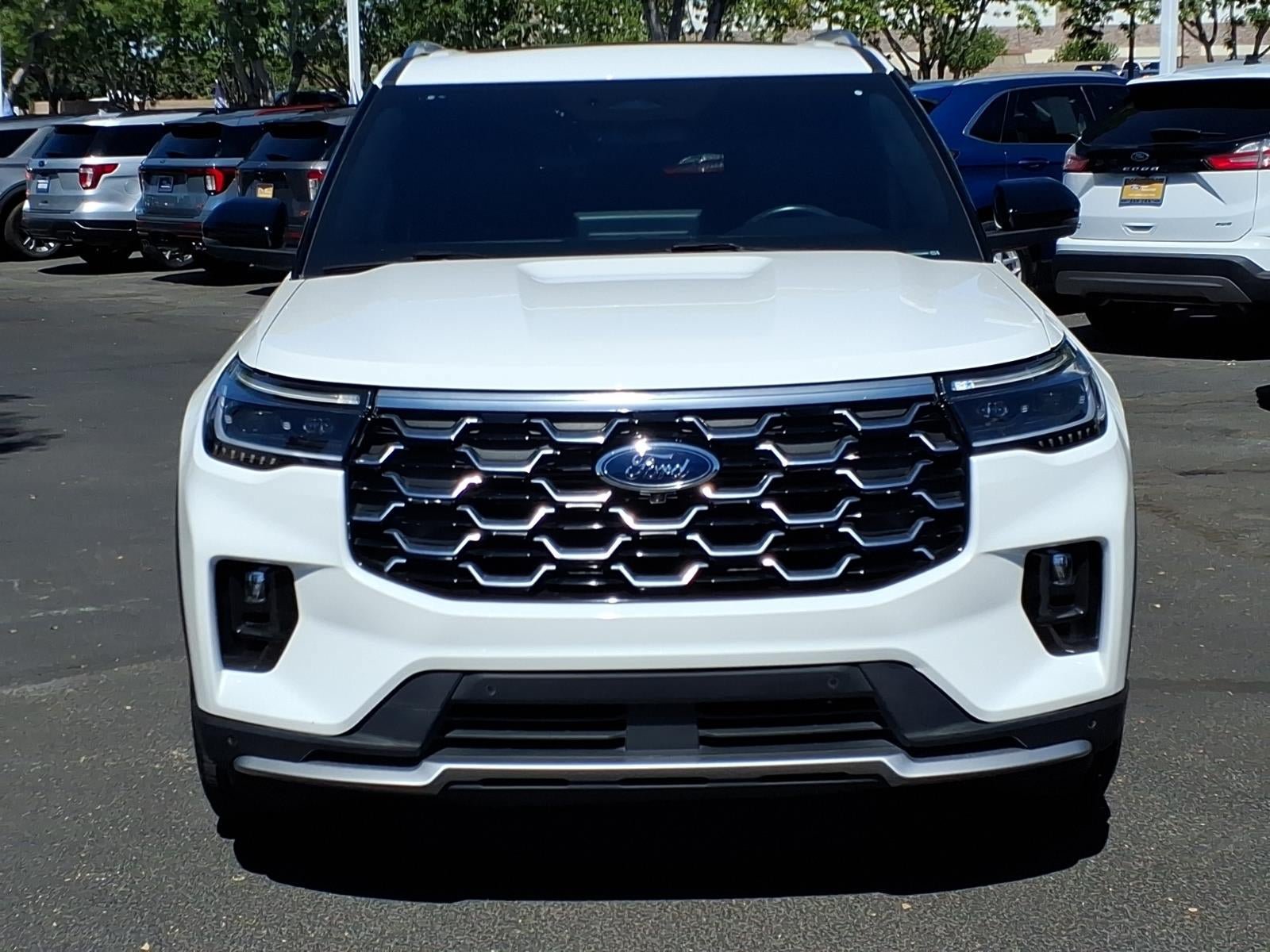 Certified 2025 Ford Explorer Platinum RWD image 2