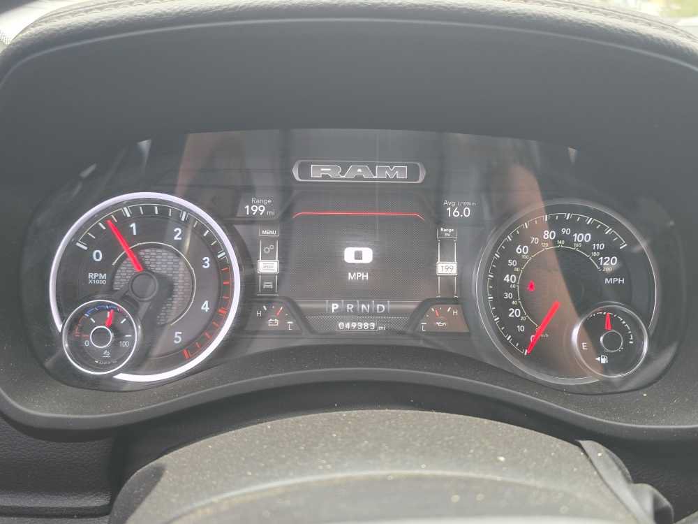 Used 2022 RAM 3500 Laramie AWD/4WD image 7