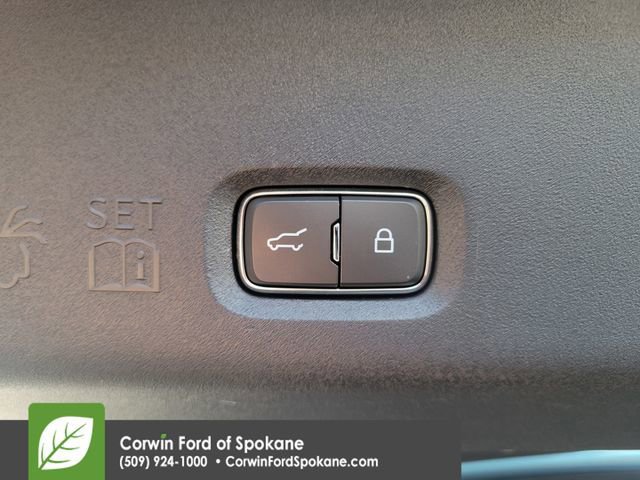 Certified 2025 Ford Expedition Max Active image 26