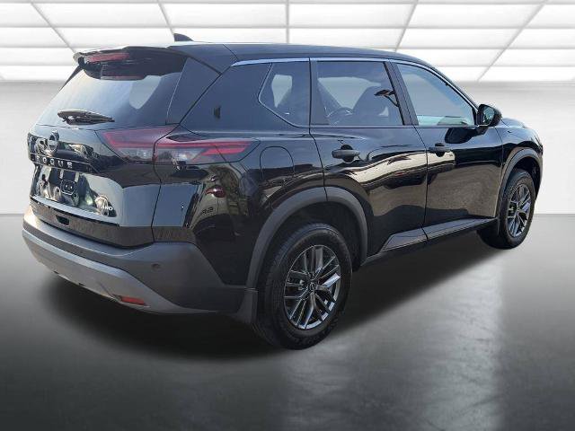 Used 2023 Nissan Rogue S AWD/4WD image 10