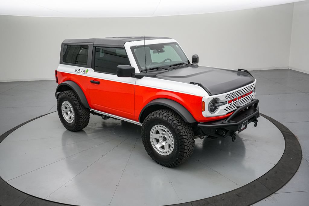 Certified 2025 Ford Bronco 2-Door AWD/4WD image 2