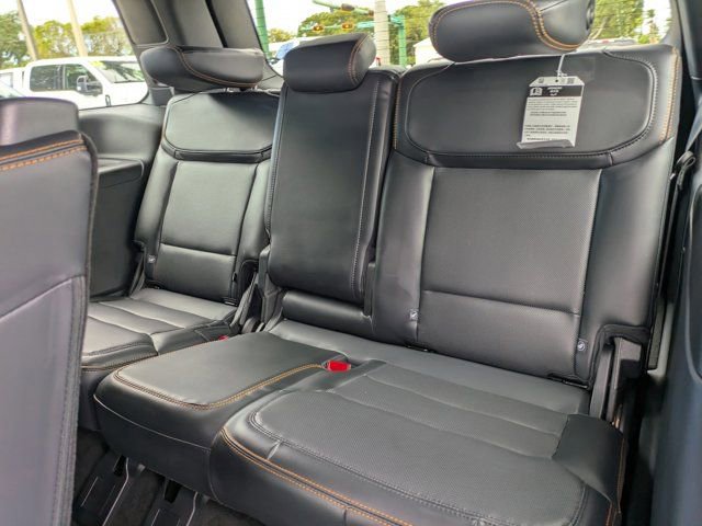 Certified 2026 Ford Expedition Tremor image 15
