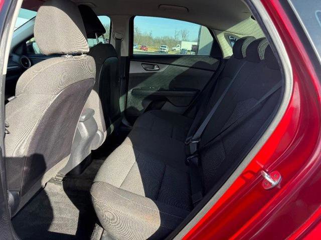 Used 2019 Kia Forte LXS image 9