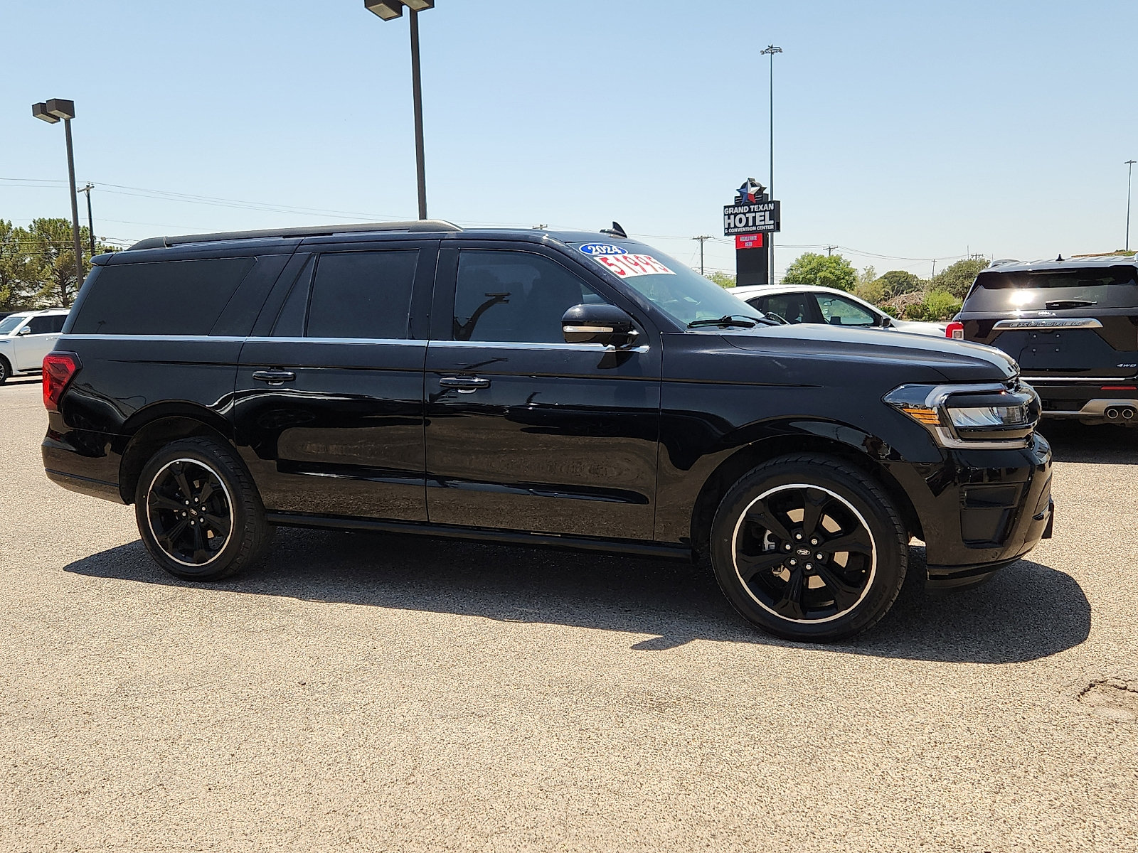 Certified 2024 Ford Expedition Max Limited AWD/4WD image 8