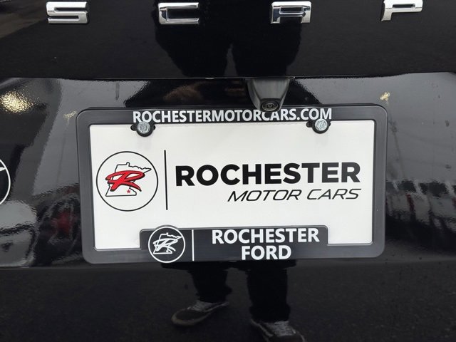 Certified 2023 Ford Escape Platinum w/ Premium Technology Package image 40