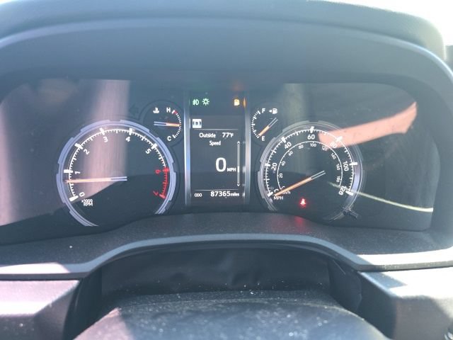 Used 2021 Toyota 4Runner Nightshade AWD/4WD image 10