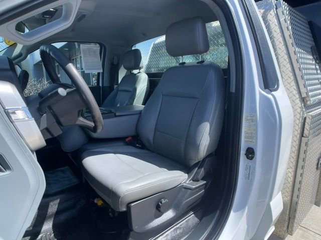 Certified 2023 Ford F550 4x4 Regular Cab Super Duty image 16
