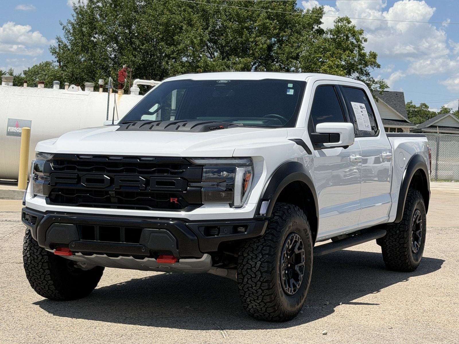 Certified 2025 Ford F150 Raptor w/ Equipment Group 803A Raptor R AWD/4WD image 8