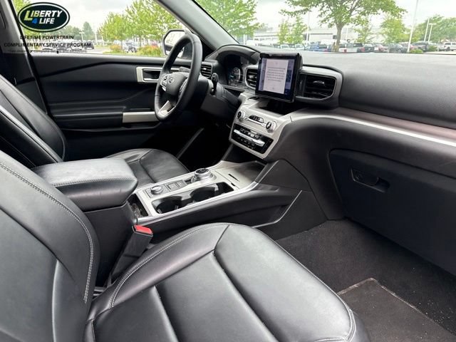 Certified 2023 Ford Explorer XLT w/ Equipment Group 202A AWD/4WD image 10