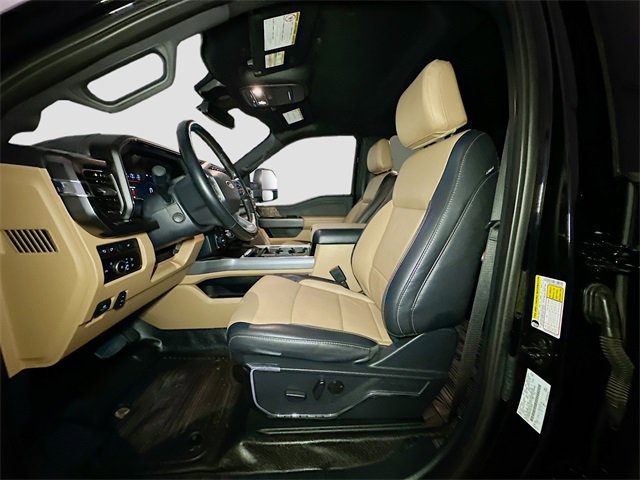 Certified 2023 Ford F250 Lariat w/ Sport Appearance Package image 17