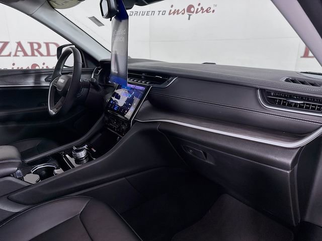 Used 2023 Jeep Grand Cherokee L Limited image 36